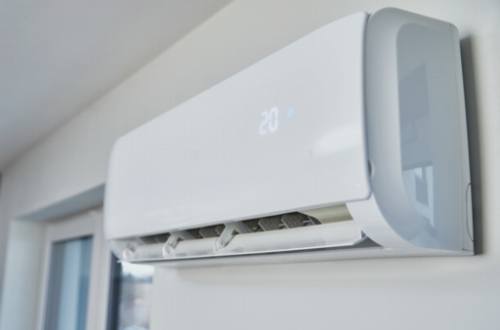 La guida definitiva per l'installazione di ventilatori a soffitto per migliorare la circolazione dell'aria