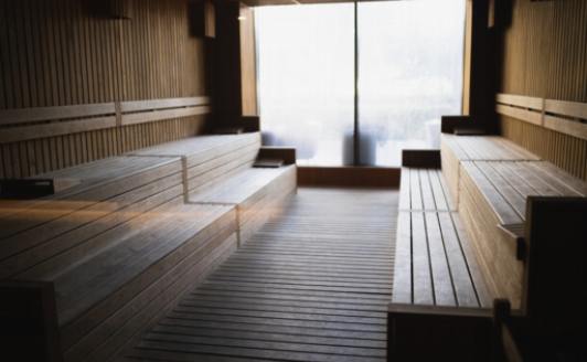 Vivi l'ultima esperienza di relax con i benefici per la salute della sauna